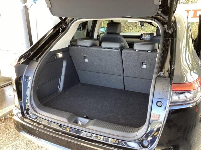 ヴェゼル ｅ：ＨＥＶＺ　純正メモリーナビ　ドラレコ　全周囲カメラ　地上デジタル　ＵＳＢ入力　ハンズフリーテールゲート　シートＨ　サイドエアＢ　サイドカメラ　パークセンサー　リヤカメラ　点検記録簿　ＬＥＤヘットライト　ＥＳＣ（18枚目）