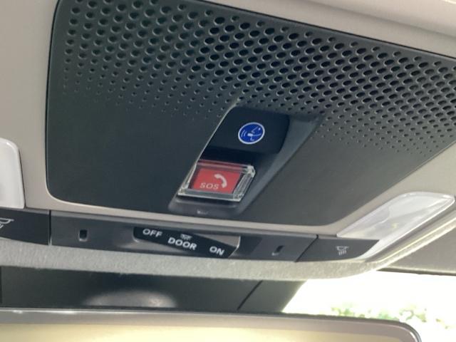 ヴェゼル ｅ：ＨＥＶＺ　純正メモリーナビ　ドラレコ　全周囲カメラ　地上デジタル　ＵＳＢ入力　ハンズフリーテールゲート　シートＨ　サイドエアＢ　サイドカメラ　パークセンサー　リヤカメラ　点検記録簿　ＬＥＤヘットライト　ＥＳＣ（49枚目）