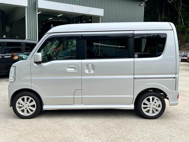 スクラムワゴン ＰＸターボ　シートヒーター　ドラレコ　スマートキー　プッシュスタート　オーディオ　電格ミラー　衝突軽減　純正フロアマット　イージークローザー　ヘッドライトレベライザー　リヤ送風　リヤ熱線　ドアバイザー（7枚目）