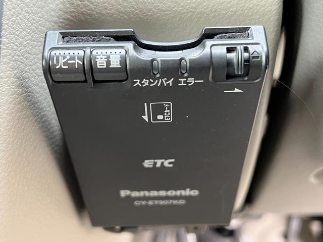 スクラムワゴン ＰＸターボ　シートヒーター　ドラレコ　スマートキー　プッシュスタート　オーディオ　電格ミラー　衝突軽減　純正フロアマット　イージークローザー　ヘッドライトレベライザー　リヤ送風　リヤ熱線　ドアバイザー（19枚目）