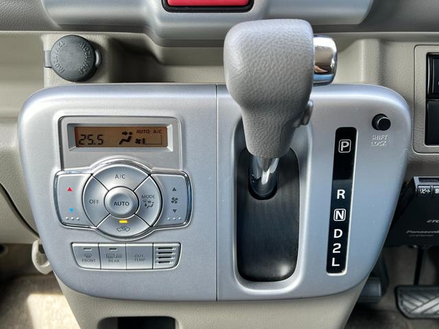 スクラムワゴン ＰＸターボ　シートヒーター　ドラレコ　スマートキー　プッシュスタート　オーディオ　電格ミラー　衝突軽減　純正フロアマット　イージークローザー　ヘッドライトレベライザー　リヤ送風　リヤ熱線　ドアバイザー（25枚目）