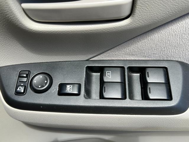 デイズ 　ワンオーナー　点検記録簿　Ｂｌｕｅｔｏｏｔｈ　ナビ　ＥＴＣ　コーナーセンサー　キーレス　アイドリングストップ　フロアマット　電格ミラー　オートライト　パワーウインドウ　ドアバイザー　集中ドアロック（23枚目）