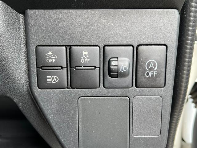 ハイゼットカーゴ ワンオーナー 純正オーディオ 記録簿 ヘッドライトレベライザー 集中ドアロック 純正ゴムマット バイザー オーバーヘッドコンソール 追突軽減装置 フルフラット(22枚目)