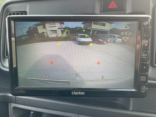 ハイゼットカーゴ DX SAIII ワンオーナー 純正オーディオ キーレス バックカメラ パワーウインドウ リア送風 アイドリングストップ オーバーヘッドコンソール 追突軽減装置 点検記録簿 純正ゴムマット バイザー プライバシーガラス(17枚目)