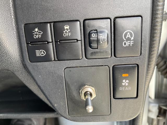 ハイゼットカーゴ DX SAIII ワンオーナー 純正オーディオ キーレス バックカメラ パワーウインドウ リア送風 アイドリングストップ オーバーヘッドコンソール 追突軽減装置 点検記録簿 純正ゴムマット バイザー プライバシーガラス(20枚目)