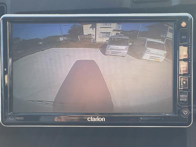 ハイゼットカーゴ ワンオーナー純正オーディオ 記録簿 バックモニター パワーウインドウ キーレス アイドリングストップ 点検記録簿 プライバシーガラス 純正オーディオ 純正ゴムマット オーバーヘッドコンソール(17枚目)