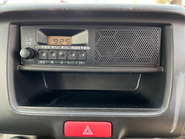 エブリイ ＰＡ　ワンオーナー　ルーフキャリア　記録簿　純正オーディオ　純正ゴムマット　バイザー　フルフラット　ヘッドライトレベライザー　集中ドアロック　取扱説明書　点検記録簿　スペアキー（19枚目）