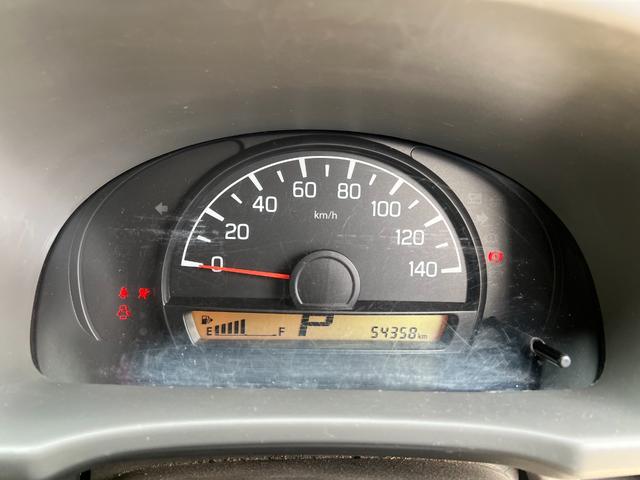 スクラム ＰＣスペシャル　純正オーディオ　バックカメラ　ＣＤ再生　ＡＵＸ　パワーウィンドウ　電格ミラー　オーバーヘッドコンソール　純正ゴムマット　バイザー　プライバシーガラス　取説　点検記録簿　ハイルーフ（18枚目）