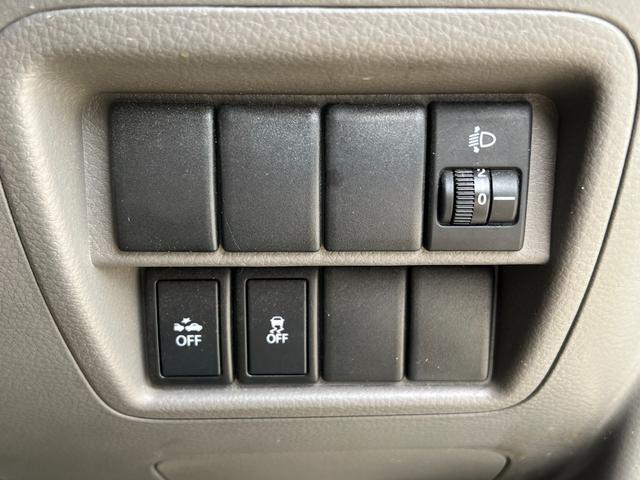 スクラム ＰＣスペシャル　純正オーディオ　バックカメラ　ＣＤ再生　ＡＵＸ　パワーウィンドウ　電格ミラー　オーバーヘッドコンソール　純正ゴムマット　バイザー　プライバシーガラス　取説　点検記録簿　ハイルーフ（21枚目）