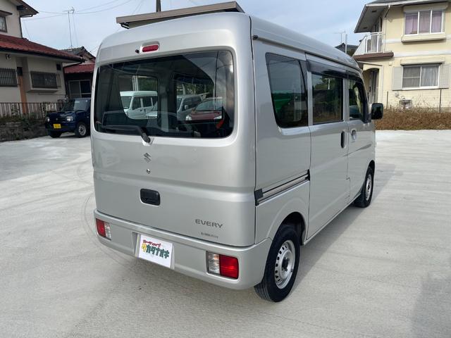 エブリイ PA ワンオーナー 整備点検記録簿 ドラレコ MTモード付き 純正オーディオ 純正フロアマット ドアバイザー ヘッドライトレベライザー 集中ドアロック 取説 スペアキー有 タイミングチェーン式 リヤ熱戦(4枚目)