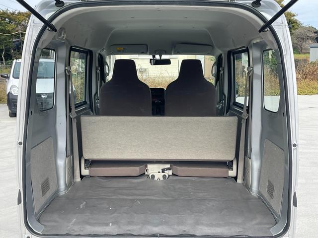 エブリイ PA ワンオーナー 整備点検記録簿 ドラレコ MTモード付き 純正オーディオ 純正フロアマット ドアバイザー ヘッドライトレベライザー 集中ドアロック 取説 スペアキー有 タイミングチェーン式 リヤ熱戦(14枚目)