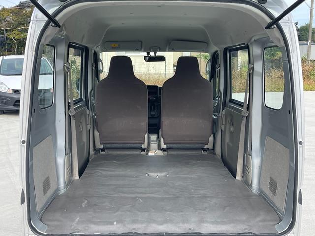 エブリイ PA ワンオーナー 整備点検記録簿 ドラレコ MTモード付き 純正オーディオ 純正フロアマット ドアバイザー ヘッドライトレベライザー 集中ドアロック 取説 スペアキー有 タイミングチェーン式 リヤ熱戦(15枚目)