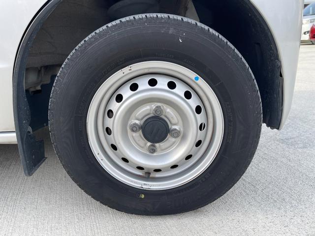 エブリイ PA ワンオーナー 整備点検記録簿 ドラレコ MTモード付き 純正オーディオ 純正フロアマット ドアバイザー ヘッドライトレベライザー 集中ドアロック 取説 スペアキー有 タイミングチェーン式 リヤ熱戦(22枚目)