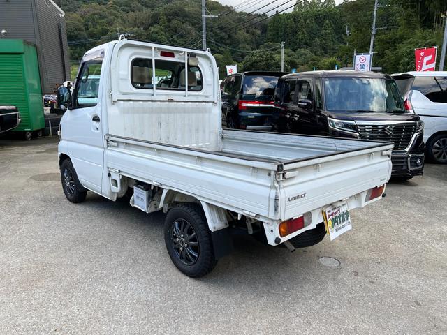 ミニキャブトラック ＶＸ－ＳＥ　純正オーディオ　社外アルミ　ブロックタイヤ　３方開　パートタイム４ＷＤ　純正ゴムマット　純正バイザー　ヘッドライトレベライザー（6枚目）