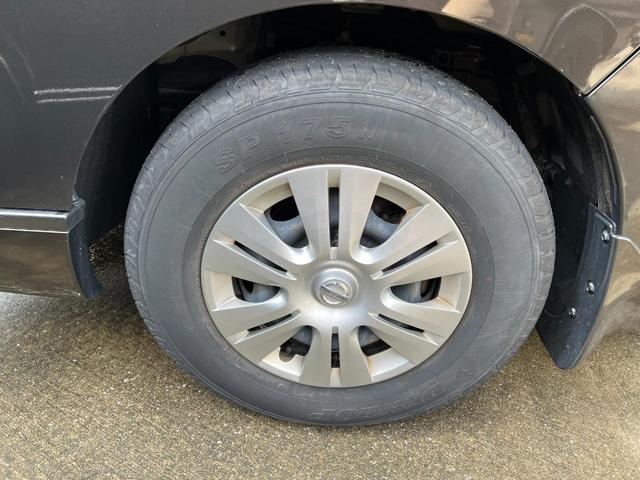 ＮＶ３５０キャラバンバン ロングプレミアムＧＸ　社外ナビ　地デジ視聴　ＨＤＭＩ接続　点検記録簿　Ｂｌｕｅｔｏｏｔｈ　スマートキー　ＥＴＣ　リアエアコン　純正フロアマット　電格ミラー　スペアキー　５人乗り　ライトレベライザー（28枚目）