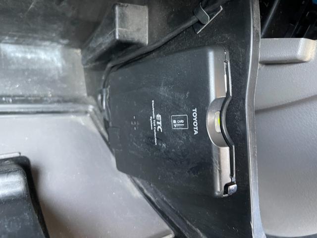 ＮＶ１００クリッパーバン ＤＸ　セーフティパッケージ　２ｎｄ発進　障害物センサー　横滑り防止　衝突軽減　レーンキープアシスト　点検記録薄　盗難防止装置　ＥＴＣ　ＭＴモード　純正マット　純正オーディオ　キーレス　ドアバイザー　オーバーヘッドコンソール（20枚目）