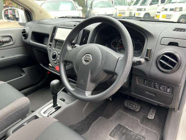 AD VE 純正オーディオ ETC ワンオーナー 点検記録簿 キーレス AC100V 純正フロアマット ヘッドライトレベライザー 電格ミラー スペアキー AUX パワーウィンドウ(8枚目)