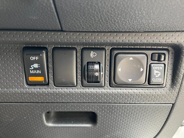 AD VE 純正オーディオ ETC ワンオーナー 点検記録簿 キーレス AC100V 純正フロアマット ヘッドライトレベライザー 電格ミラー スペアキー AUX パワーウィンドウ(18枚目)