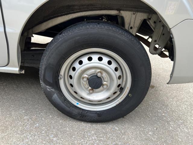 エブリイ PA 純正オーディオ 社外ナビ 地デジ視聴 Bluetooth DVD再生 ワンオーナー 2nd発進 点検記録簿 パートタイム4WD 純正ゴムマット バイザー ライトレベライザー ハイルーフ(27枚目)