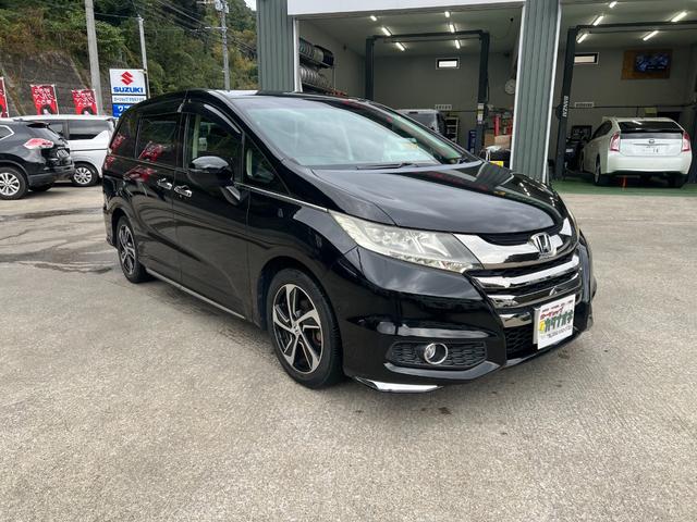 オデッセイ アブソルート　純正８インチナビ　Ｂｌｕｅｔｏｏｔｈ　バックカメラ　ＥＴＣ　ＤＶＤ再生　ＨＤＭＩ接続　電動スライドドア　スマートキー　純正フロアマット　純正フロアマット　プライバシーガラス　点検記録簿（3枚目）