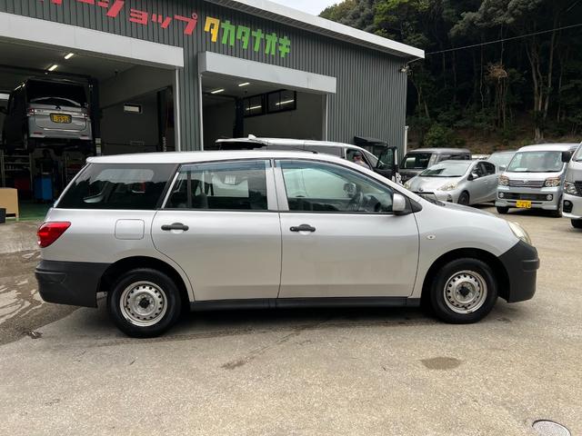 ＡＤ ＶＥ　社外ナビ　地デジ視聴　ワンオーナー　点検記録簿　ＥＴＣ　キーレス　フロアマット　ドアバイザー　ヘッドライトレベライザー　電格ミラー　ＡＣ１００Ｖ（4枚目）