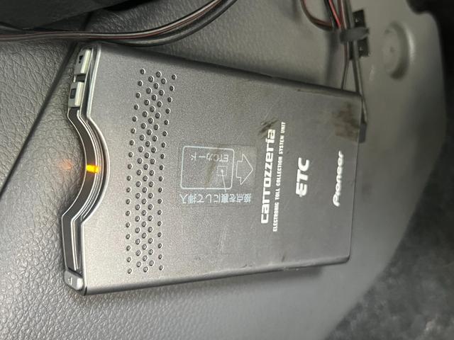 ＡＤ ＶＥ　社外ナビ　地デジ視聴　ワンオーナー　点検記録簿　ＥＴＣ　キーレス　フロアマット　ドアバイザー　ヘッドライトレベライザー　電格ミラー　ＡＣ１００Ｖ（20枚目）