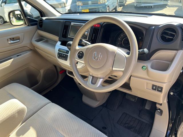 Ｎ－ＷＧＮ Ｇ・Ａパッケージ　純正ナビ　バックカメラ　プッシュスタート　スマートキー　オートエアコン　プライバシーガラス　電格ミラー　純正フロアマット　取扱説明書　ドアバイザー（9枚目）