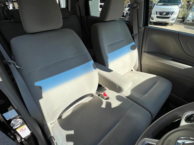 Ｎ－ＷＧＮ Ｇ・Ａパッケージ　純正ナビ　バックカメラ　プッシュスタート　スマートキー　オートエアコン　プライバシーガラス　電格ミラー　純正フロアマット　取扱説明書　ドアバイザー（11枚目）