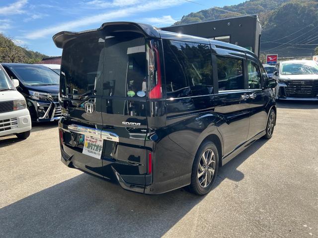 ステップワゴンスパーダ スパーダ　ナビ　フルセグ視聴　Ｂｌｕｅｔｏｏｔｈ　バックカメラ　全方位カメラ　ドライブレコーダー　ＥＴＣ　ＬＥＤヘッドライト　クルーズコントロール　両側電動スライドドア　盗難防止　アルミホイール　ドアバイザー（5枚目）