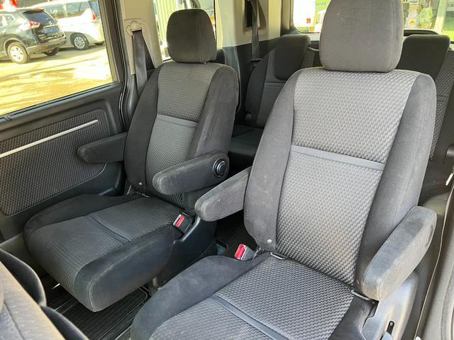 ステップワゴンスパーダ スパーダ　ナビ　フルセグ視聴　Ｂｌｕｅｔｏｏｔｈ　バックカメラ　全方位カメラ　ドライブレコーダー　ＥＴＣ　ＬＥＤヘッドライト　クルーズコントロール　両側電動スライドドア　盗難防止　アルミホイール　ドアバイザー（14枚目）