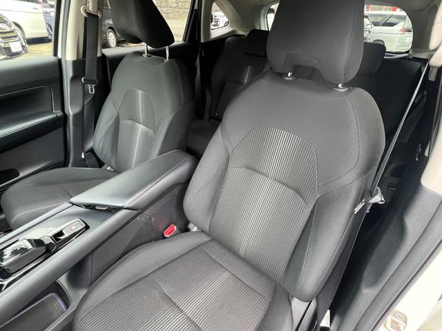 ノート Ｘ　純正ナビ　プロパイロット　バックカメラ　ドラレコ　ＨＤＭＩ接続　スマートキー　スペアキー　ワンオーナー　点検記録簿　プッシュスタート　アラウンドビューモニター　ＥＴＣ　Ｂｌｕｅｔｏｏｔｈ（12枚目）