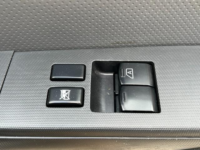 NV150AD VE 社外ナビ Bluetooth ETC 点検記録簿 キーレス フォグランプ パワーウィンドウ 電格ミラー 純正ラバーマット ドアバイザー ドラレコ プライバシーガラス ライトレベライザー(24枚目)