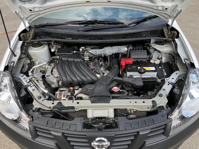 NV150AD VE 社外ナビ Bluetooth ETC 点検記録簿 キーレス フォグランプ パワーウィンドウ 電格ミラー 純正ラバーマット ドアバイザー ドラレコ プライバシーガラス ライトレベライザー(26枚目)