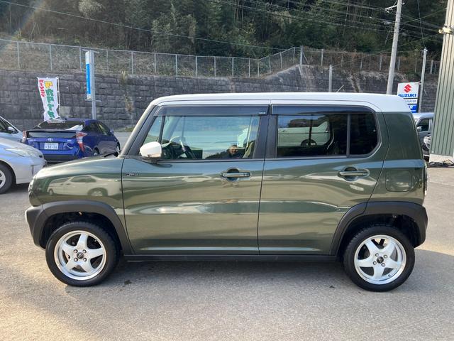 ハスラー Ｊスタイル　社外ナビ　Ｂｌｕｅｔｏｏｔｈ　フルセグ　バックカメラ　スマートキー　フォグランプ　社外アルミ　プッシュスタート　追突軽減ブレーキ　純正フロアマット　ドアバイザー　オートエアコン　シートヒーター（8枚目）