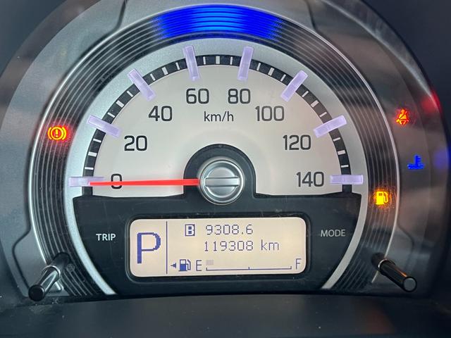 ハスラー Ｊスタイル　社外ナビ　Ｂｌｕｅｔｏｏｔｈ　フルセグ　バックカメラ　スマートキー　フォグランプ　社外アルミ　プッシュスタート　追突軽減ブレーキ　純正フロアマット　ドアバイザー　オートエアコン　シートヒーター（19枚目）