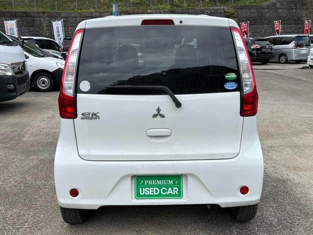ｅＫワゴン Ｍ　ナビ　Ｂｌｕｅｔｏｏｔｈ　ＥＴＣ　アイドリングストップ　オートエアコン　１４インチアルミホイール　電格ミラー　ライトレベライザー　　　ドアバイザー　プライバシーガラス　フロアマット　点検記録簿　取説（2枚目）