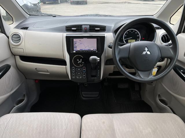 ｅＫワゴン Ｍ　ナビ　Ｂｌｕｅｔｏｏｔｈ　ＥＴＣ　アイドリングストップ　オートエアコン　１４インチアルミホイール　電格ミラー　ライトレベライザー　　　ドアバイザー　プライバシーガラス　フロアマット　点検記録簿　取説（3枚目）