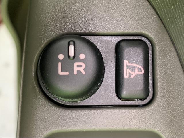 LリミテッドSAIII 修復歴無 ワンオーナー 純正ナビ 純正ドラレコ 禁煙車 取扱説明書・保証書 ユーザー買取車 エアバッグ ABS 衝突被害軽減ブレーキ 車線逸脱防止支援システム 盗難防止装置 バックモニター ETC(17枚目)