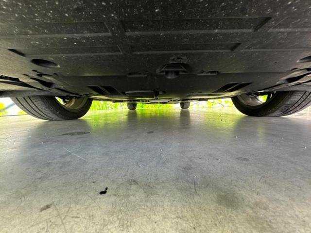 プリウス ４ＷＤ　Ｚ　新品タイヤ／サンルーフ／保証書／純正　ＳＤナビ／デジタルインナーミラー／衝突安全装置／シートヒーター／全方位モニター／車線逸脱防止支援システム／シート　合皮／パーキングアシスト　バックガイド　ＥＴＣ（53枚目）