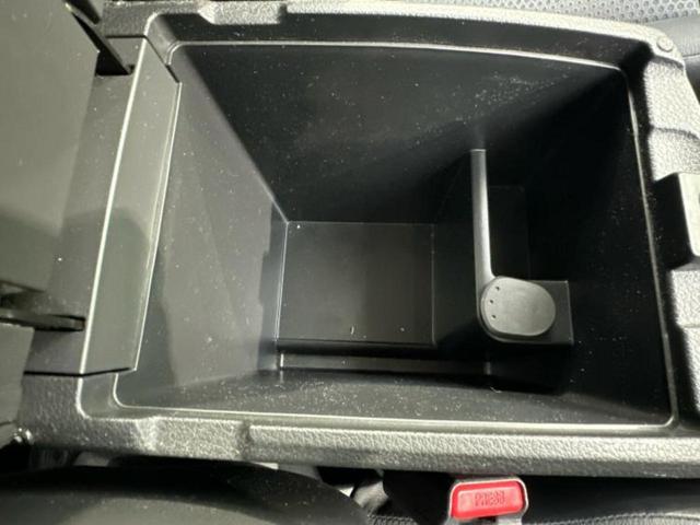 エクストレイル ２０Ｘｉ　新品タイヤ／保証書／純正　ＳＤナビ／インテリジェントルームミラー／衝突安全装置／アラウンドビューモニター／車線逸脱防止支援システム／プロパイロット／パーキングアシスト　バックガイド　全周囲カメラ（32枚目）