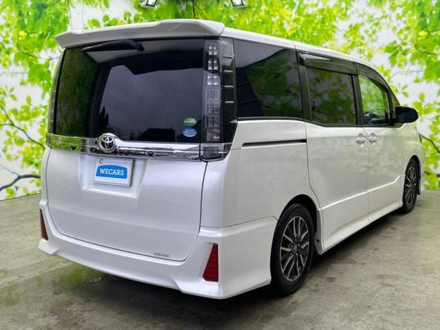 ヴォクシー ＺＳ　新品タイヤ／保証書／社外　ＳＤナビ／フリップダウンモニター　社外　１０．１インチ／両側電動スライドドア／ヘッドランプ　ＬＥＤ／Ｂｌｕｅｔｏｏｔｈ接続／ＥＴＣ／ＥＢＤ付ＡＢＳ／横滑り防止装置（3枚目）