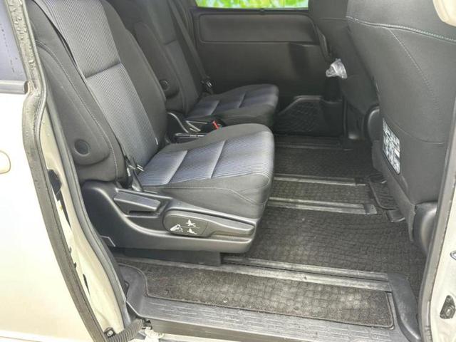ヴォクシー ＺＳ　新品タイヤ／保証書／社外　ＳＤナビ／フリップダウンモニター　社外　１０．１インチ／両側電動スライドドア／ヘッドランプ　ＬＥＤ／Ｂｌｕｅｔｏｏｔｈ接続／ＥＴＣ／ＥＢＤ付ＡＢＳ／横滑り防止装置（5枚目）
