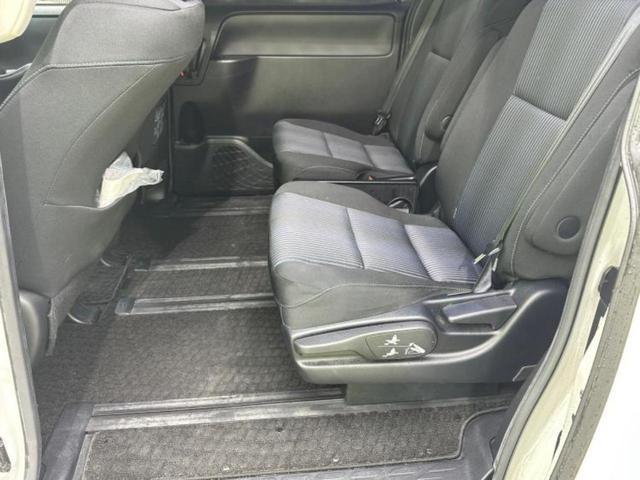 ヴォクシー ＺＳ　新品タイヤ／保証書／社外　ＳＤナビ／フリップダウンモニター　社外　１０．１インチ／両側電動スライドドア／ヘッドランプ　ＬＥＤ／Ｂｌｕｅｔｏｏｔｈ接続／ＥＴＣ／ＥＢＤ付ＡＢＳ／横滑り防止装置（8枚目）
