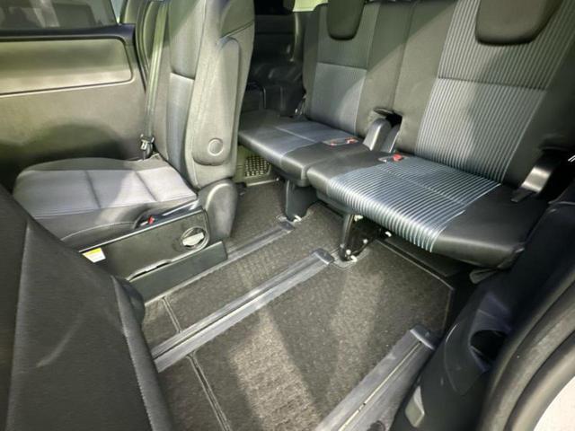ヴォクシー ＺＳ　新品タイヤ／保証書／社外　ＳＤナビ／フリップダウンモニター　社外　１０．１インチ／両側電動スライドドア／ヘッドランプ　ＬＥＤ／Ｂｌｕｅｔｏｏｔｈ接続／ＥＴＣ／ＥＢＤ付ＡＢＳ／横滑り防止装置（19枚目）