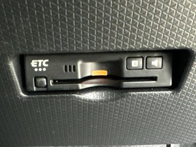 タント カスタムＲＳ　新品タイヤ／保証書／純正　１０インチ　メモリーナビ／スマートアシスト（トヨタ・ダイハツ）／両側電動スライドドア／シートヒーター　前席／車線逸脱防止支援システム　ターボ　衝突被害軽減システム　ＤＶＤ再生（24枚目）