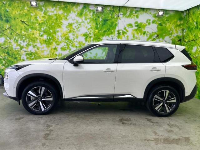 エクストレイル ４ＷＤ　Ｇ　ｅ－４ＯＲＣＥ　新品タイヤ／純正　１２．３インチ　メモリーナビ／インテリジェントルームミラー／エマージェンシーブレーキ／シートヒーター　前席／アラウンドビューモニター／車線逸脱防止支援システム／プロパイロット　４ＷＤ（2枚目）