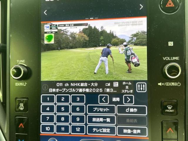 レヴォーグ ４ＷＤ　ＳＴＩスポーツＥＸ　新品タイヤ／ＳＴＩエアロ／ディスプレイオーディオ＋ナビ１１インチ／アイサイト／シートヒーター　全席／車線逸脱防止支援システム／シート　合皮／電動バックドア／ドライブレコーダー　前後　フルエアロ　４ＷＤ（12枚目）