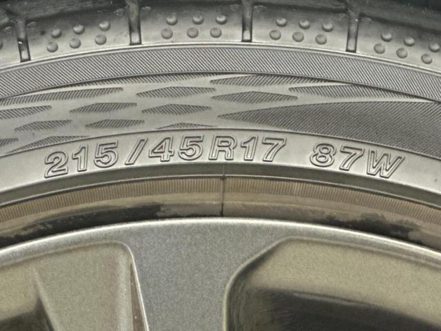 カローラツーリング ダブルバイビー　新品タイヤ／ディスプレイオーディオ＋ナビ８インチ／トヨタセーフティセンス／車線逸脱防止支援システム／シート　ハーフレザー／ヘッドランプ　ＬＥＤ／Ｂｌｕｅｔｏｏｔｈ接続／ＥＴＣ　衝突被害軽減システム（51枚目）