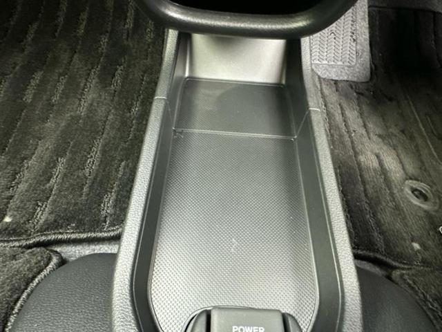 N-ONE 4WDオリジナル 純正 ナビ/ホンダセンシング/シートヒーター 前席/車線逸脱防止支援システム/シート ハーフレザー/ドライブレコーダー 前後/ヘッドランプ LED/Bluetooth接続/ETC/横滑り防止装置(33枚目)