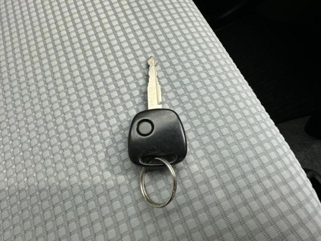 アルト L 新品タイヤ/保証書/シートヒーター 運転席/EBD付ABS/横滑り防止装置/アイドリングストップ/エアバッグ 運転席/エアバッグ 助手席/パワーウインドウ/キーレスエントリー/パワーステアリング(37枚目)